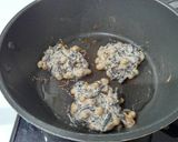 栄養満点☆簡単☆ひじき納豆おやき作り方1写真