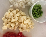 餃子の皮で簡単に☆カレー風味のサモサ作り方2写真