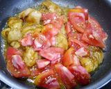 簡単！旨辛☆鶏とトマトのカレー炒め作り方3写真
