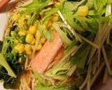夏野菜サラダ醤油ラーメン作り方2写真
