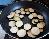 簡単！焼き茄子と豚バラの冷やしそうめん作り方2写真
