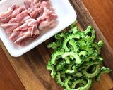 夏の定番☆ゴーヤチャンプル作り方1写真