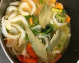 栄養満点！冷凍シーフードで魚介のスープ作り方3写真