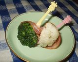 お弁当♪ハムに巻かれたブロッコリー＾＾作り方5写真