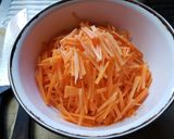にんじんツナ卵炒め(しりしり)♪大量消費作り方1写真