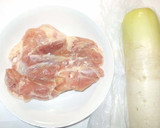皮つき大根と鶏もも肉の煮物♪簡単作り方1写真