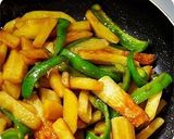 じゃが芋とピーマンのカレーソース炒め作り方7写真