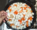 大根人参のカレースープ煮♪簡単カレー粉で作り方7写真