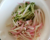 簡単！きゅうりとかまぼこのマヨポン酢和え作り方1写真