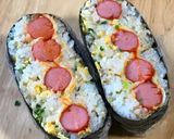 赤ウインナーのおにぎらず作り方8写真
