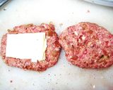 味に深みが加わったチーズinハンバーグ作り方2写真