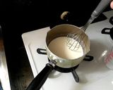 ナツメグが決め手。掛けるベシャメルソース作り方4写真