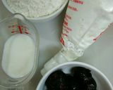 HM♥むくむくケーキ ダークチェリー添え作り方1写真