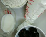 HM♥むくむくケーキ ダークチェリー添え作り方1写真