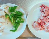 簡単！豚肉と甘長唐辛子、しめじの生姜焼き作り方1写真