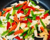 タイ仕込み！本格ガパオライス作り方4写真
