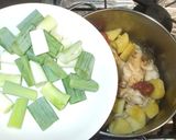 鶏手羽元の梅干し煮♪簡単作り方8写真