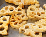 豚肉とれんこんのオイマヨ焼き作り方2写真