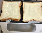 パン耳ごとベーコンエッグのホットサンド作り方4写真