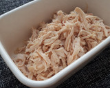 にんにく風味★むね肉と豆苗の中華和え★作り方1写真