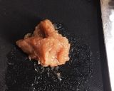 夏にぴったり♡鶏胸肉の梅ソース焼き作り方1写真
