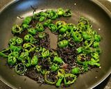 甘辛ししとうひじきの炒め物作り方3写真