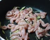 豚ロースとピーマンのオイスター炒め♪作り方5写真