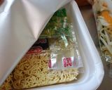 最速の野菜入りのペヤング作り方7写真