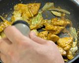 鶏肉とキャベツのカレー炒め作り方14写真