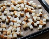 パンの耳でカリカリクルトン作り方3写真