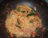 ほうれん草とベーコンのトマトソースパスタ作り方3写真