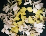 鶏肉とじゃがいも、しめじのホワイトドリア作り方3写真