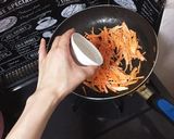 ニンジンだけ！絶品マヨdeニンジン炒め☆作り方4写真