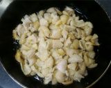 フライパンで♪鶏皮の串なしカリカリ焼き鳥作り方2写真