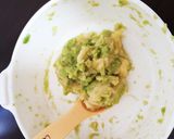 ★バナナ嫌いにアボカドバナナ離乳食★後期作り方1写真