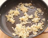 雑穀入りこんにゃく米のドライカレー♪作り方1写真