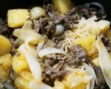 簡単/ほっこり甘い関西風肉じゃが(無水)作り方8写真