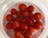 こりゃ飲める！冷凍ミニトマトのマリネ作り方1写真