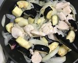ワンパン★ナスと鶏肉のトマトうどん作り方2写真