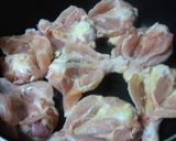 手羽元と大根のニンニク生姜の胡麻煮♪作り方3写真