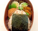 むっちりおにぎり 楕円弁当箱 詰め方作り方4写真
