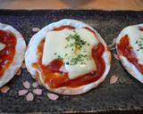 餃子の皮で☆ピザ風作り方5写真
