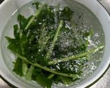 大根葉とベーコンの風味炒め作り方2写真