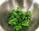 栄養豊富！ツルムラサキの麺つゆマヨ和え作り方1写真