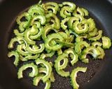 にがうりとナスの味噌炒め作り方1写真