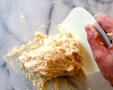 初心者でも手ごねで簡単♡基本のあんパン♡作り方7写真