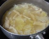 たっぷりキャベツと卵の味噌汁♪作り方4写真