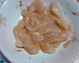胸肉とプチトマトのさっぱり梅和え♪作り方1写真