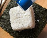 簡単 型で【おにぎらず】 不器用の人に。作り方5写真