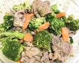 ♡牛肉とブロッコリーの味噌マヨあえ♡作り方5写真